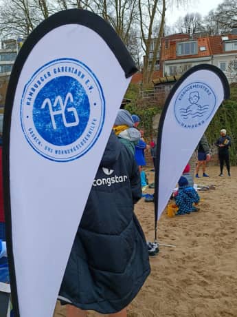 Banner vom Hamburger Gabenzaun und von den Eisbademeisters-Hamburg
