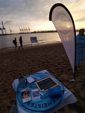 Badepate für das Obdachlosenheim mit Hund